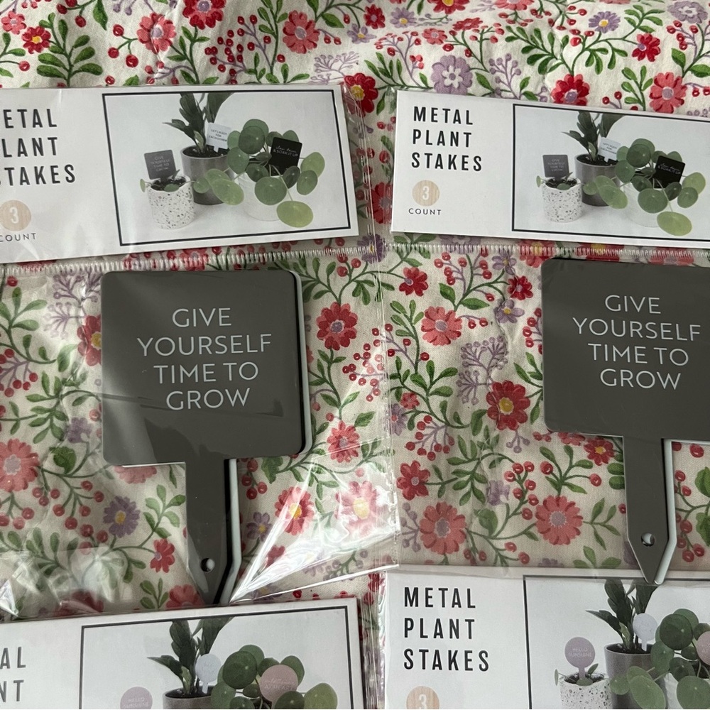 Target | 18pc Garden Accessory Lot